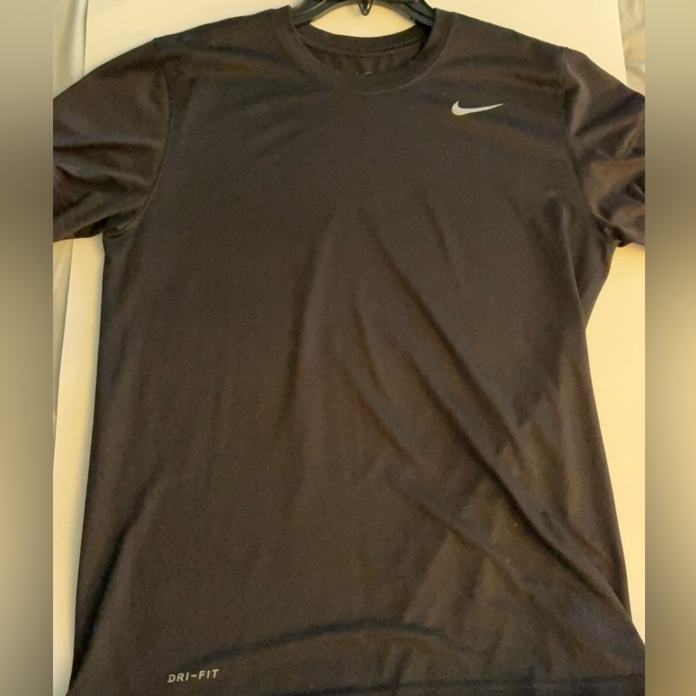 Nike Black Short-Sleeve Athletic Tee with White Swoosh